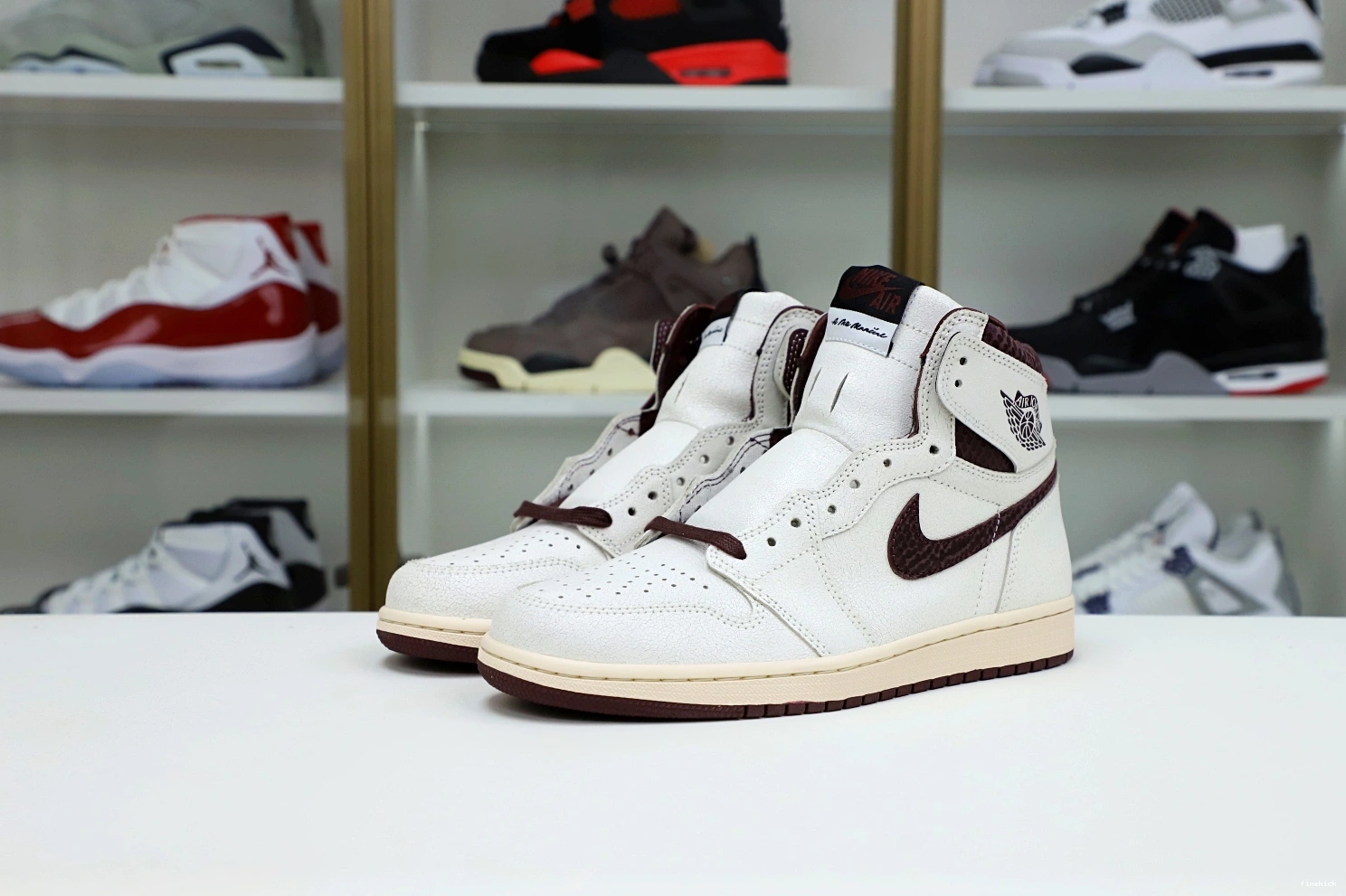 og Jordan Maniére retro and Ma Air 1 Jordan 